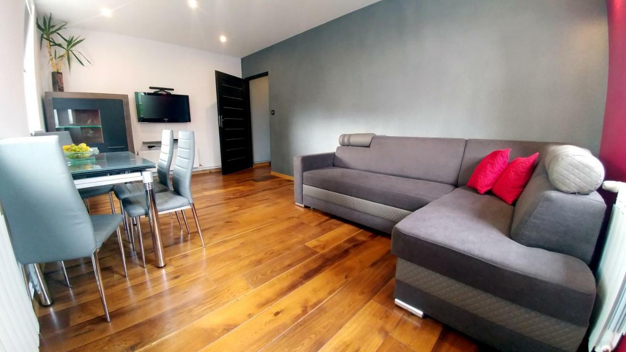 Apartamenty Korona Krosno Eksteriør billede